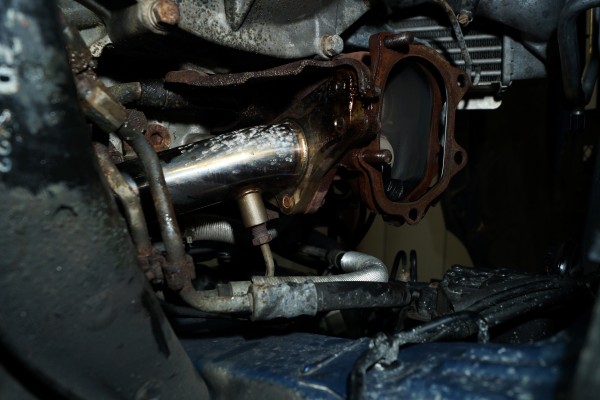 subaru wrx engine with exhaust removed