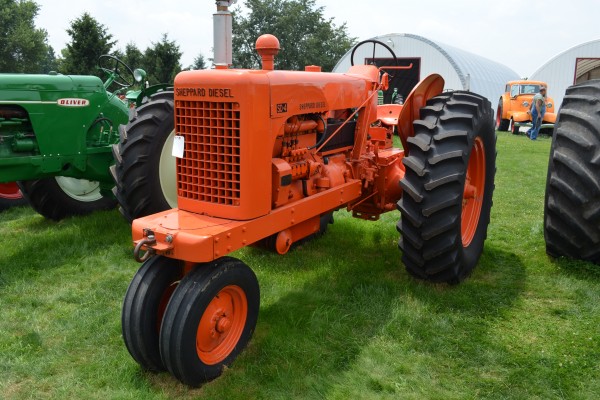 sd-4 sheppard diesel tractor at an antique farm equipment show