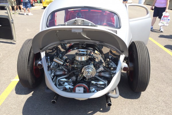 custom vw four cylinder air cooled engine in the back of a hot rod beetle