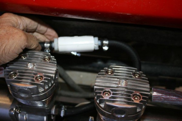connecting fittings within a vehicle on board compressed air system