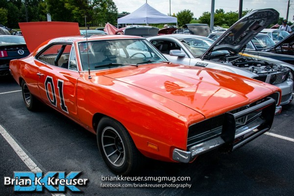 dodge charger 1969 general lee replica car from dukes of hazzard tv show