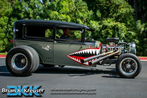 vintage ford hot rod with flying tigers paint motif