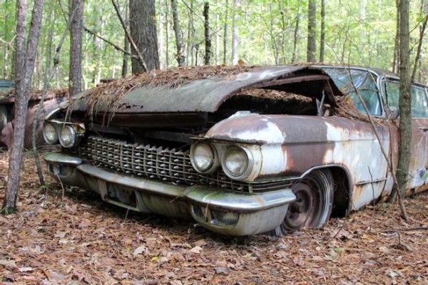 Old-Car-City-USA-Abandoned-Cars-195