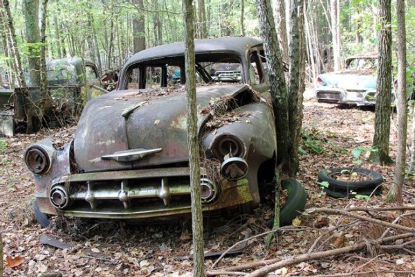 Old-Car-City-USA-Abandoned-Cars-203