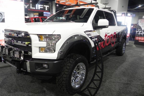 extang ford super duty on display at SEMA 2014 Automotive trade show