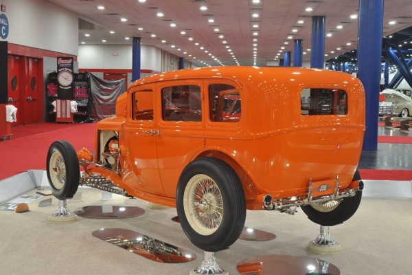 1932 Orange Ford Sedan Millwinder Award Winner 2014, rear quarter