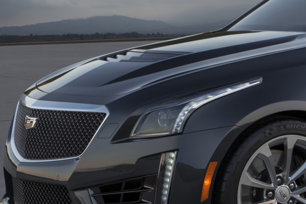 2016 Cadillac CTS-V, close up of front grille