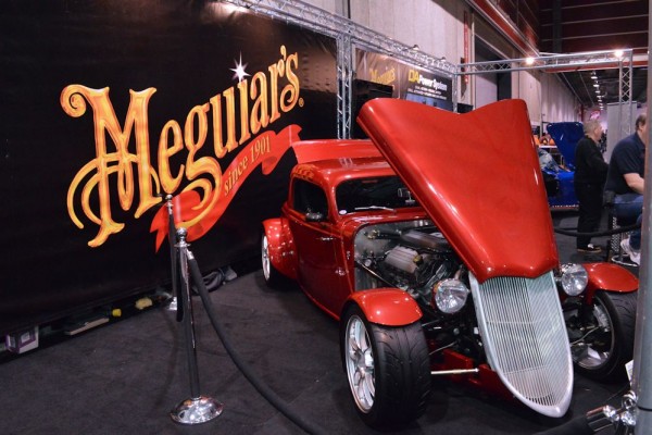vintage hot rod custom on display at meguiar's trade show booth