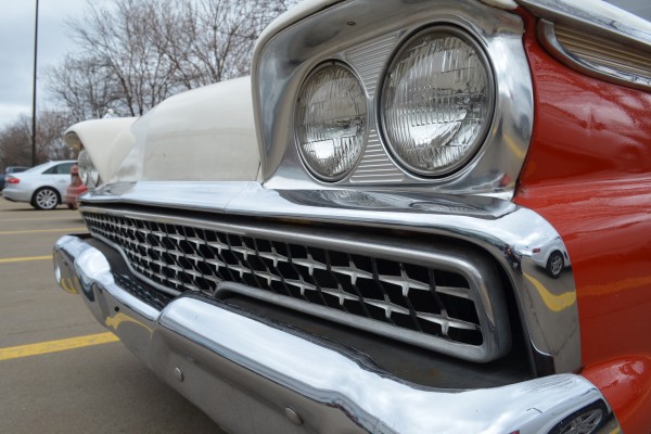 Front grille of a 1959 Ford Country Sedan