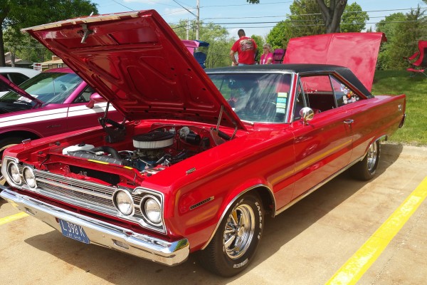 1967 plymouth belvedere muscle car