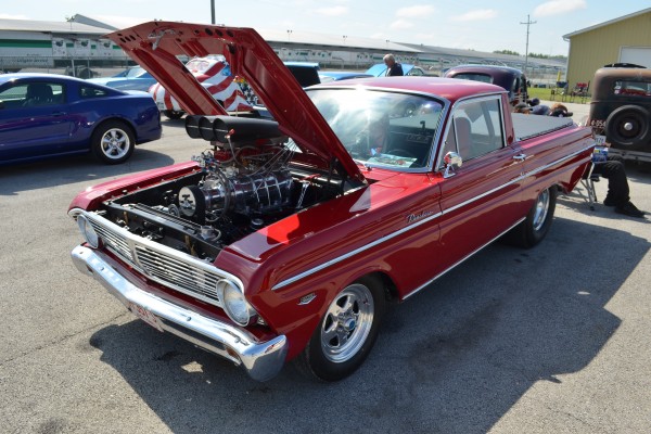 ford ranchero with supercharged v8 engine