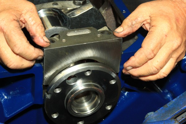 installing the rear main cap on a ford fe series engine