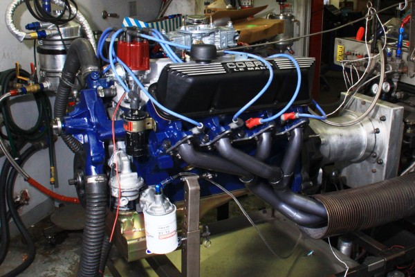 390 ford fe series engine on a dyno test run