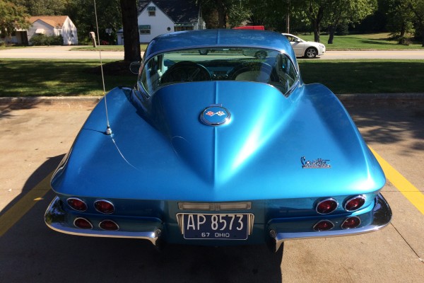 1967 chevy corvette sting ray at summit racing, rear window
