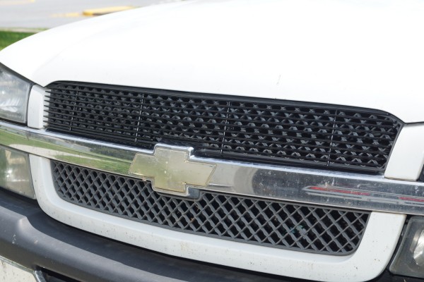 front grille and bowtie emblem on a chevy silverado