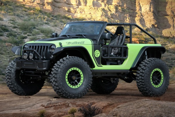 Jeep Trailcat concept outside