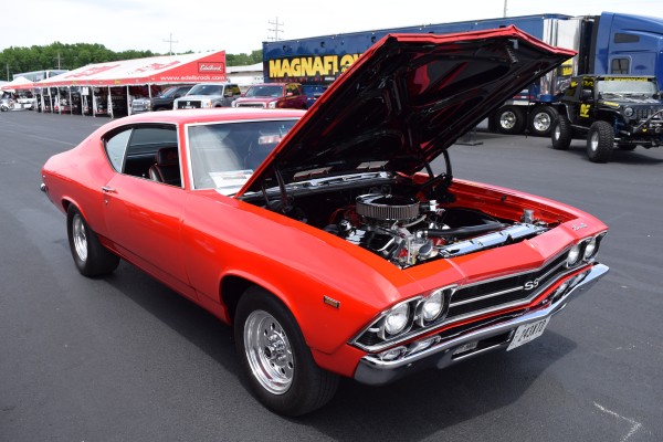 orange chevy chevelle ss muscle car
