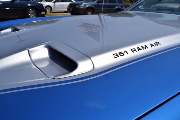 close up of hood decal 351 ram air on a blue 1972 ford mustang mach 1 convertible