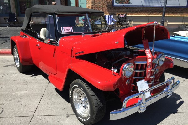willys jeepster at Hot August Nights 2016