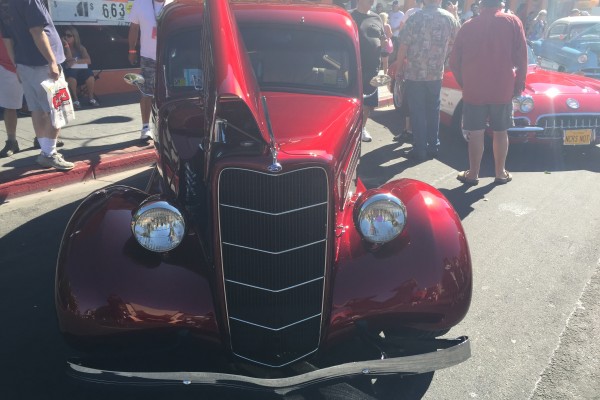front grille view of a custom 1935 ford at 2016 Hot August Nights