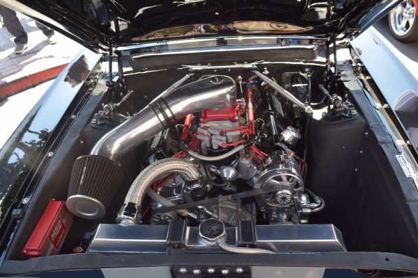 engine inside a shelby gt500 eleanor tribute car