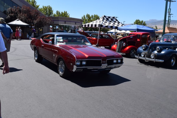 oldsmobile cutlass 442 at hot august nights 2016