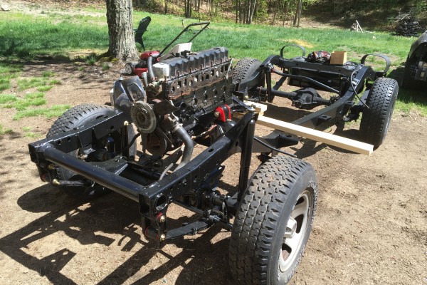 4.0L engine installed on a jeep yj wrangler frame