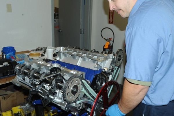degreeing camshafts on a ford modular v8 engine