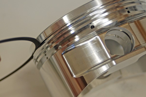 piston ring installed in side of ring land