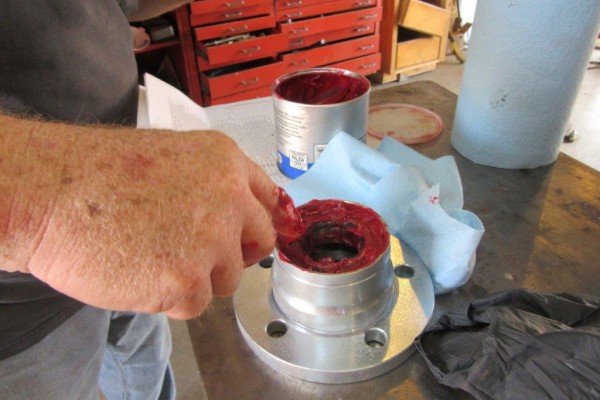 greasing a hub assembly