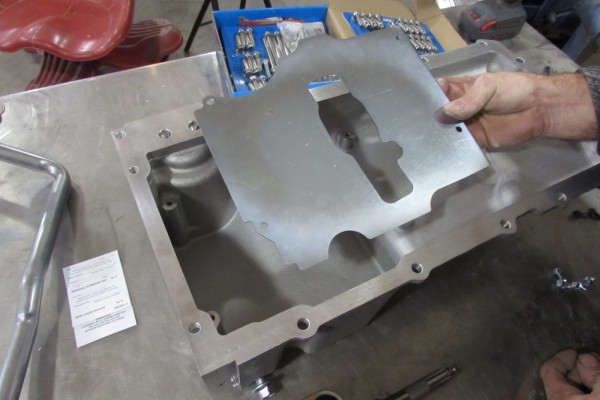 oil trap plate for an ls holley engine oil pan