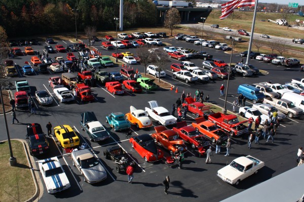 parking lot of summit racing atlanta during toys for tots event