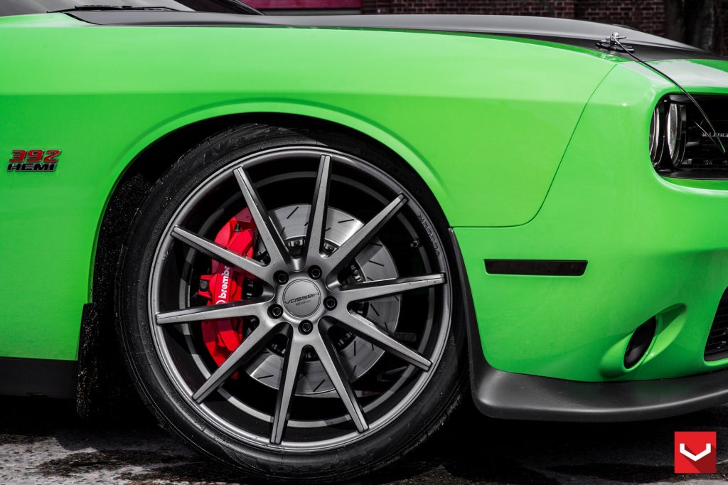 wheel and tire on late model hemi challenger
