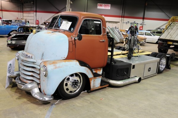chevy coe vintage semi truck at 2017 Chicago World of Wheels