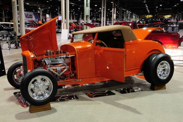 custom chevy v8 powered ford hot rod at 2017 Chicago World of Wheels