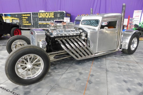 hot rod semi truck with v12 engine