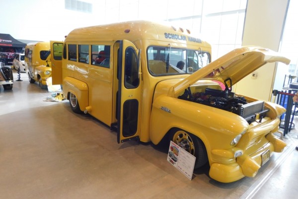 hot rod school bus from Winnipeg world of wheels 2017