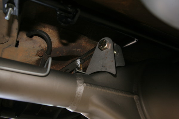 braket on rear axle of a 1968 ford mustang