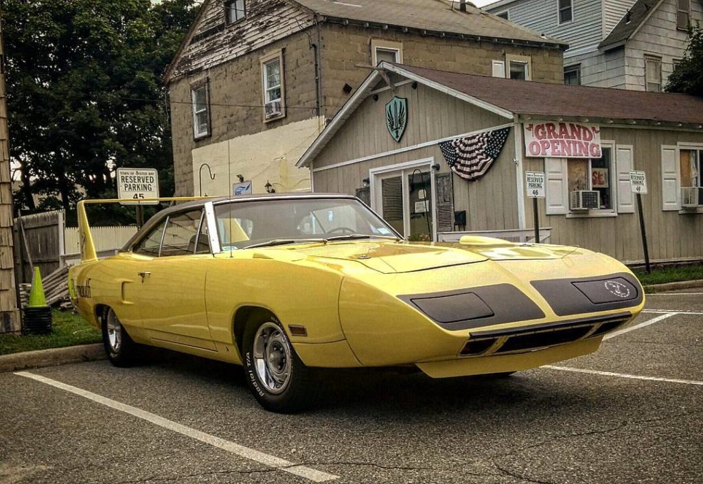 1970 Plymouth Superbird, Yellow