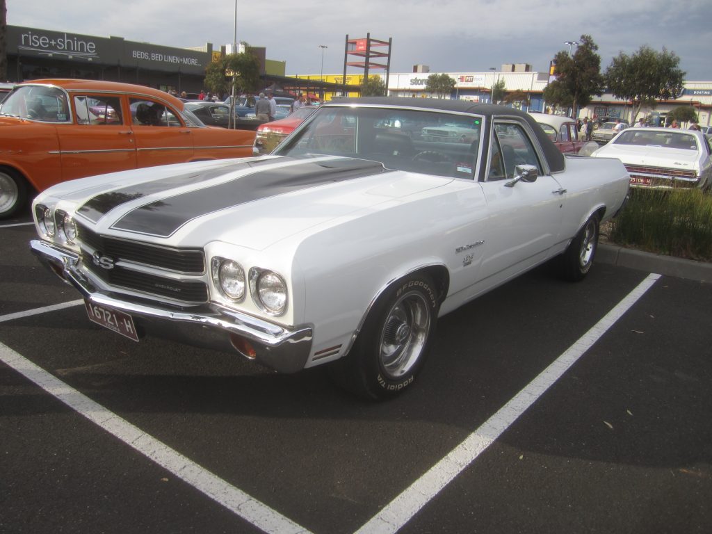 1970 chevy el camino 33 396 in parking lot