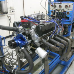 Small Block Ford Engine on Dyno