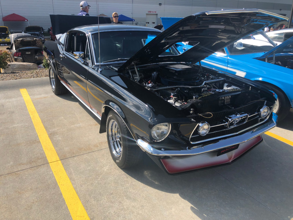 Mustang-Fastback-Restomod