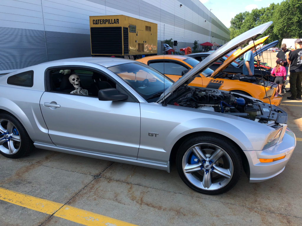 Mustang-with-Skeleton