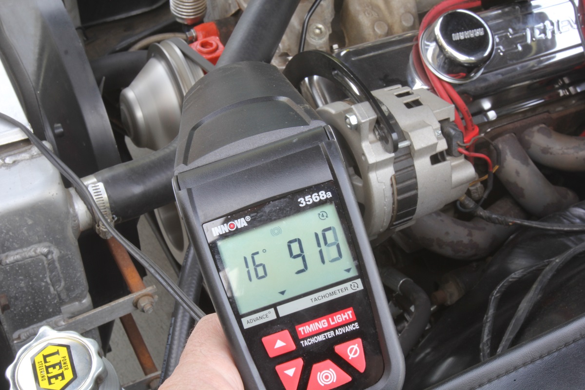 How to Install a Distributor and Set Initial Timing