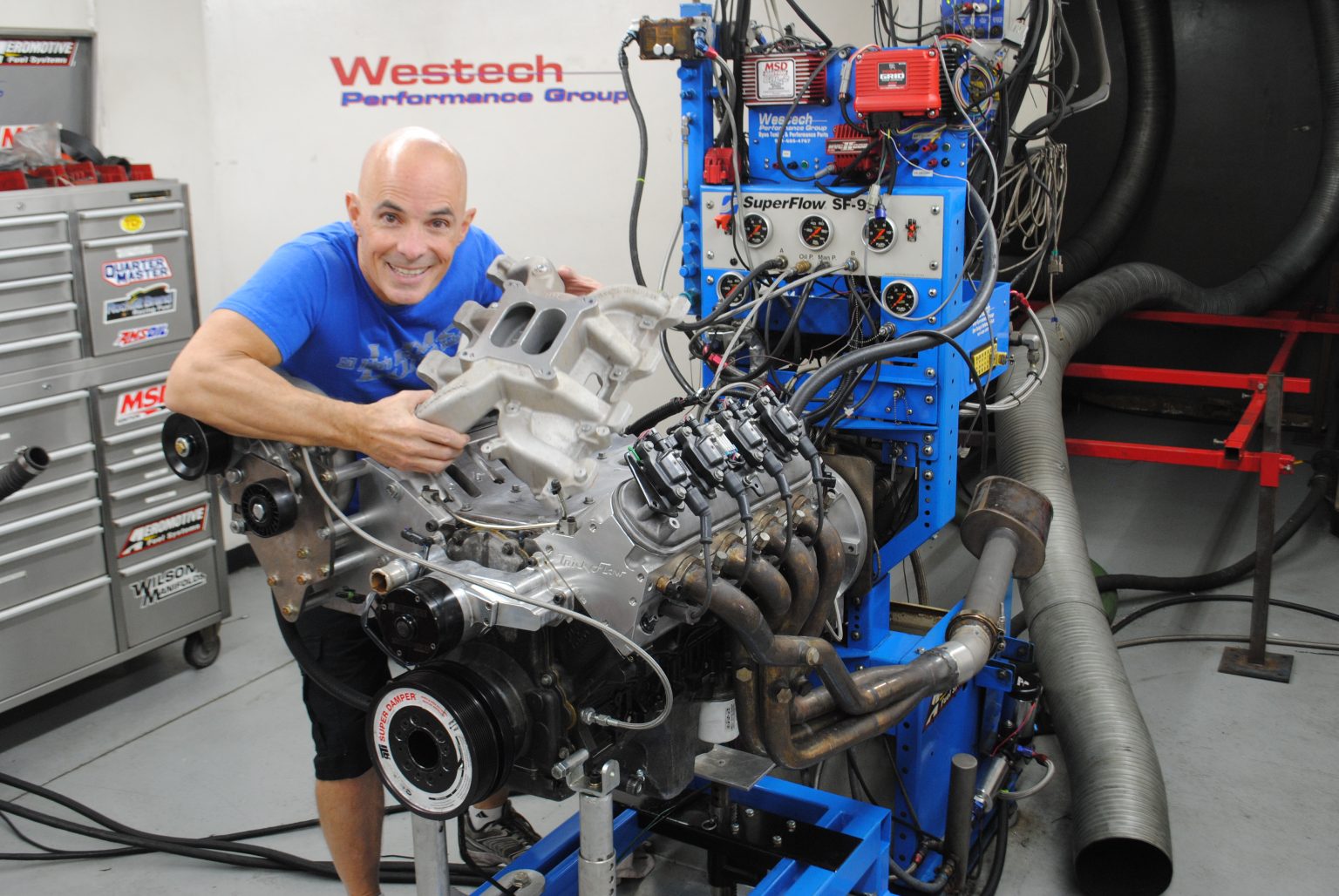 SinglePlane vs. DualPlane Intake Manifold Test on a Carbureted 4.8L LS