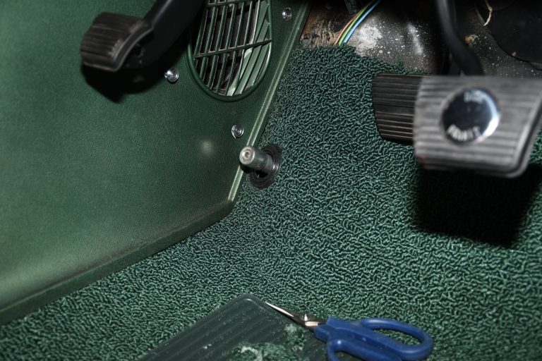 How to Install Automotive Carpet