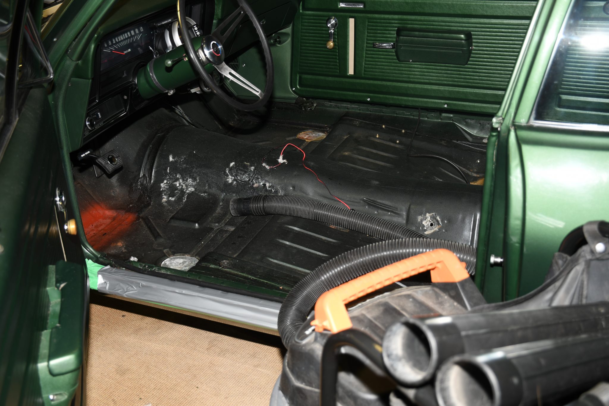 How to Install Automotive Carpet