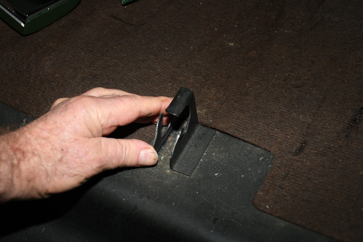 How to Install Automotive Carpet