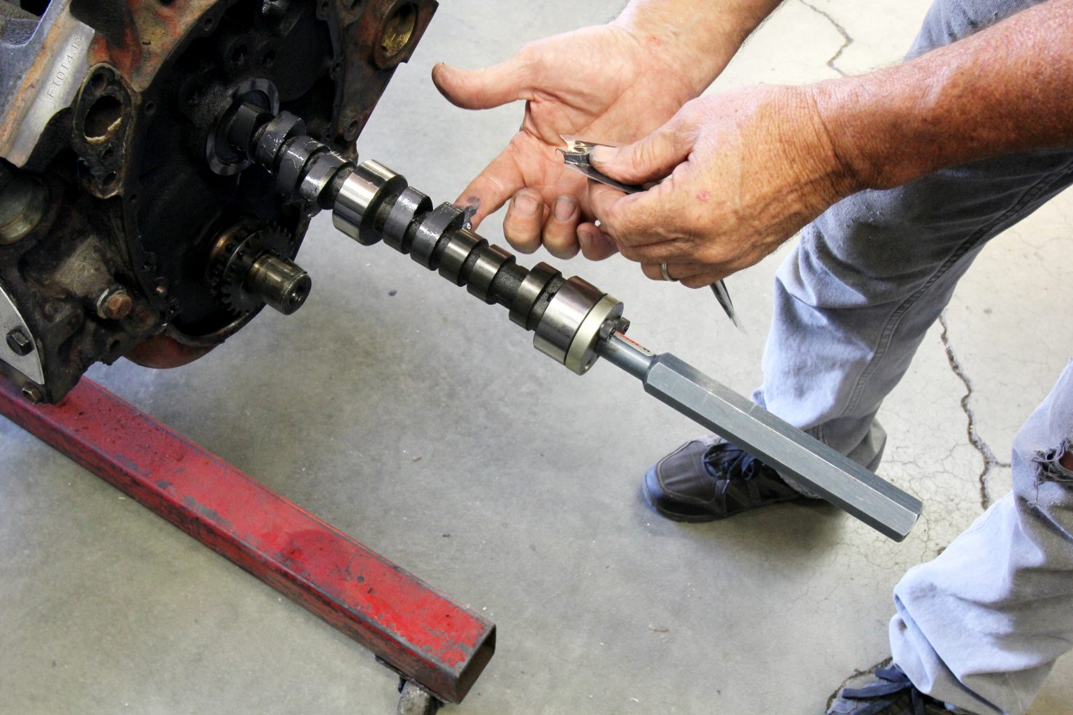 Eccentric Ways The Best Way to BreakIn a Flat Tappet Camshaft