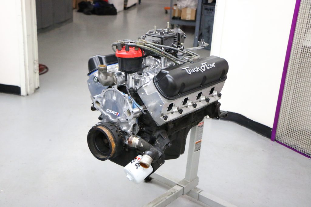 ford 5.0L explorer engine on stand with trick flow performance parts